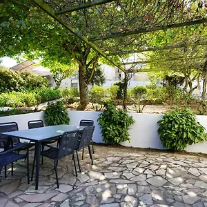 Bed & Breakfast Comfy, Sintra
