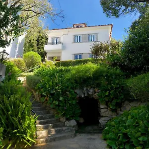 Bed & Breakfast Lanui Vintage, Sintra